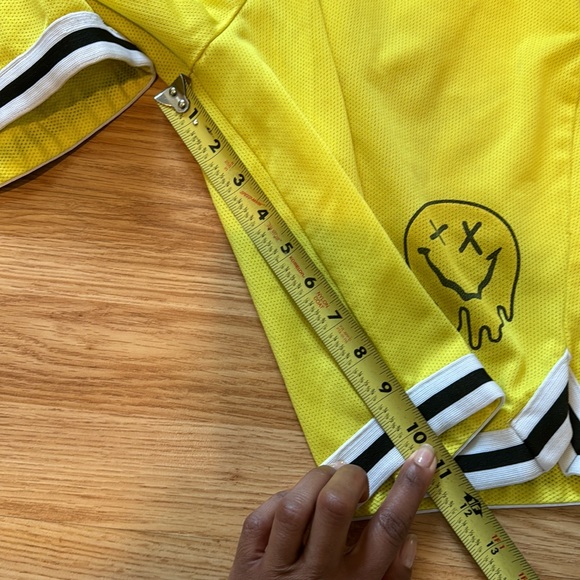 Boohoo Man Basketball Shorts - Size L - Picture 8 of 8